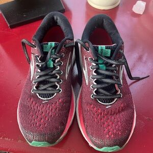 Brooks Ghost 11 size 8